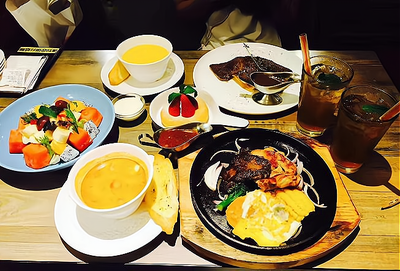 卡卡國王咖啡:用產品和服務打動餐飲美食消費者